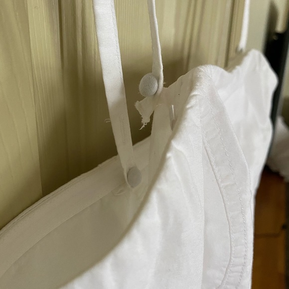 Banana Republic White Pleated Dress - Picture 4 of 6